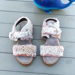 Attilio Giusti sandals